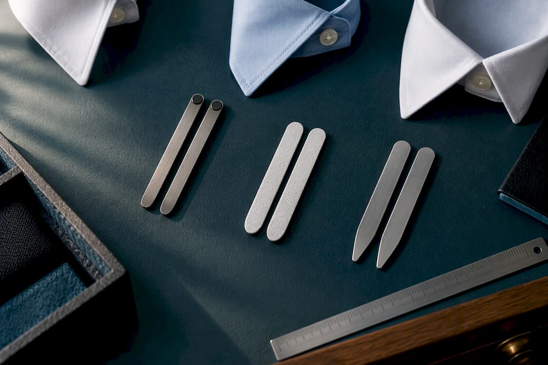 Three collar stay types beside collar pockets